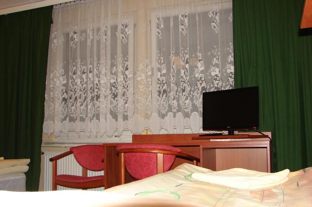 Hotel Lech Gniezno Habitación foto